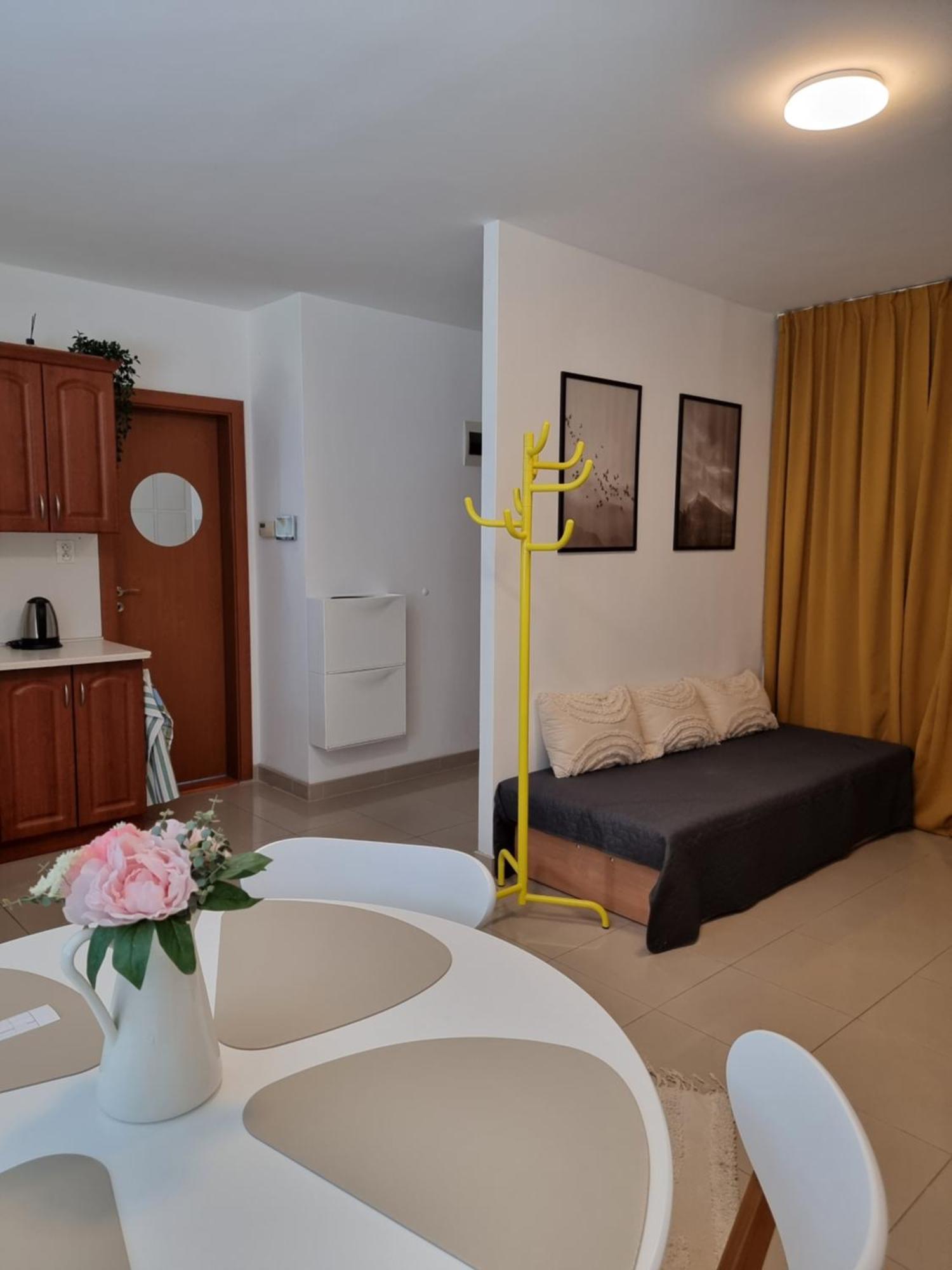 Turecka 49 Apt 2 Nové Zámky Екстериор снимка
