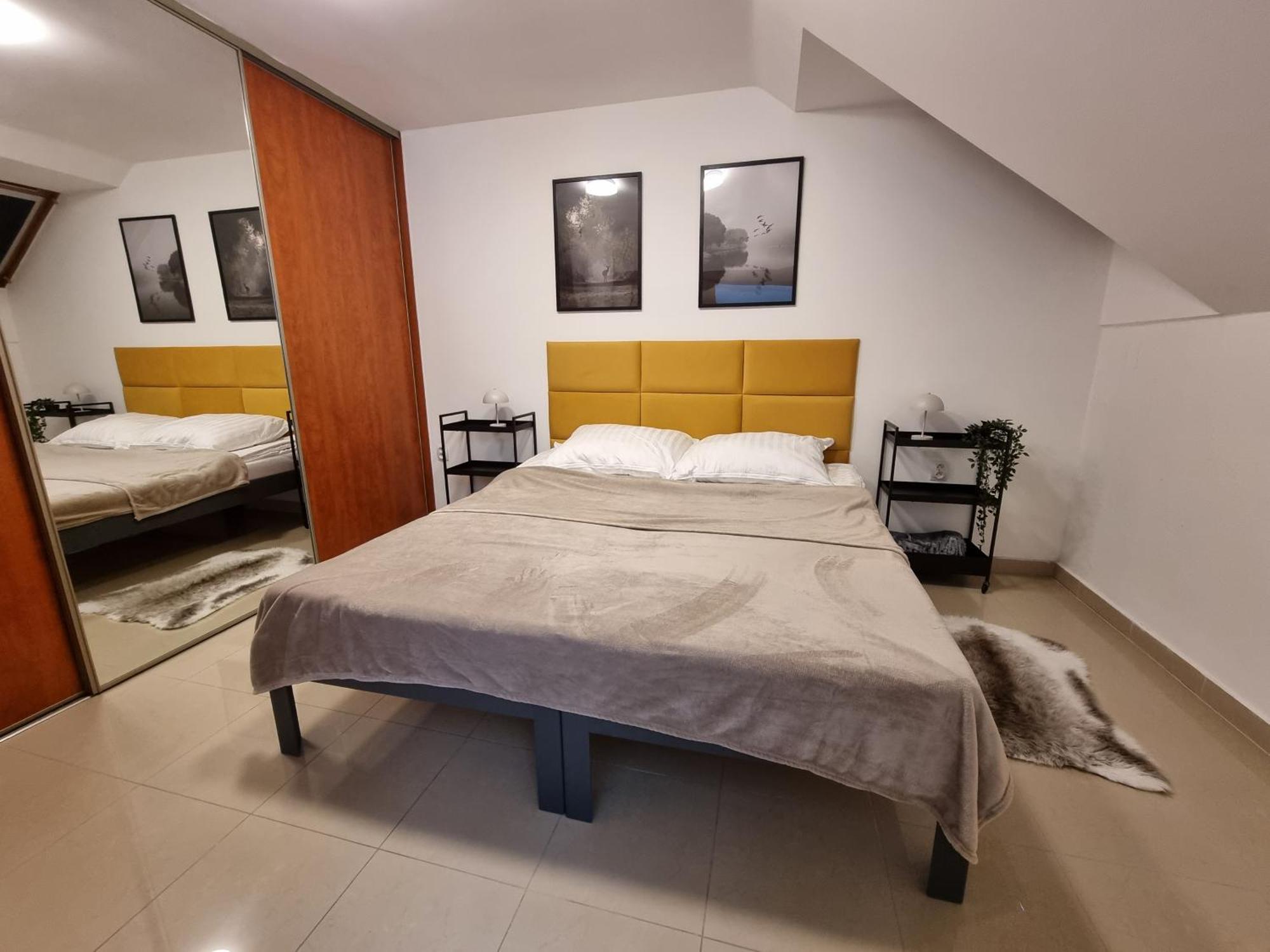 Turecka 49 Apt 2 Nové Zámky Екстериор снимка